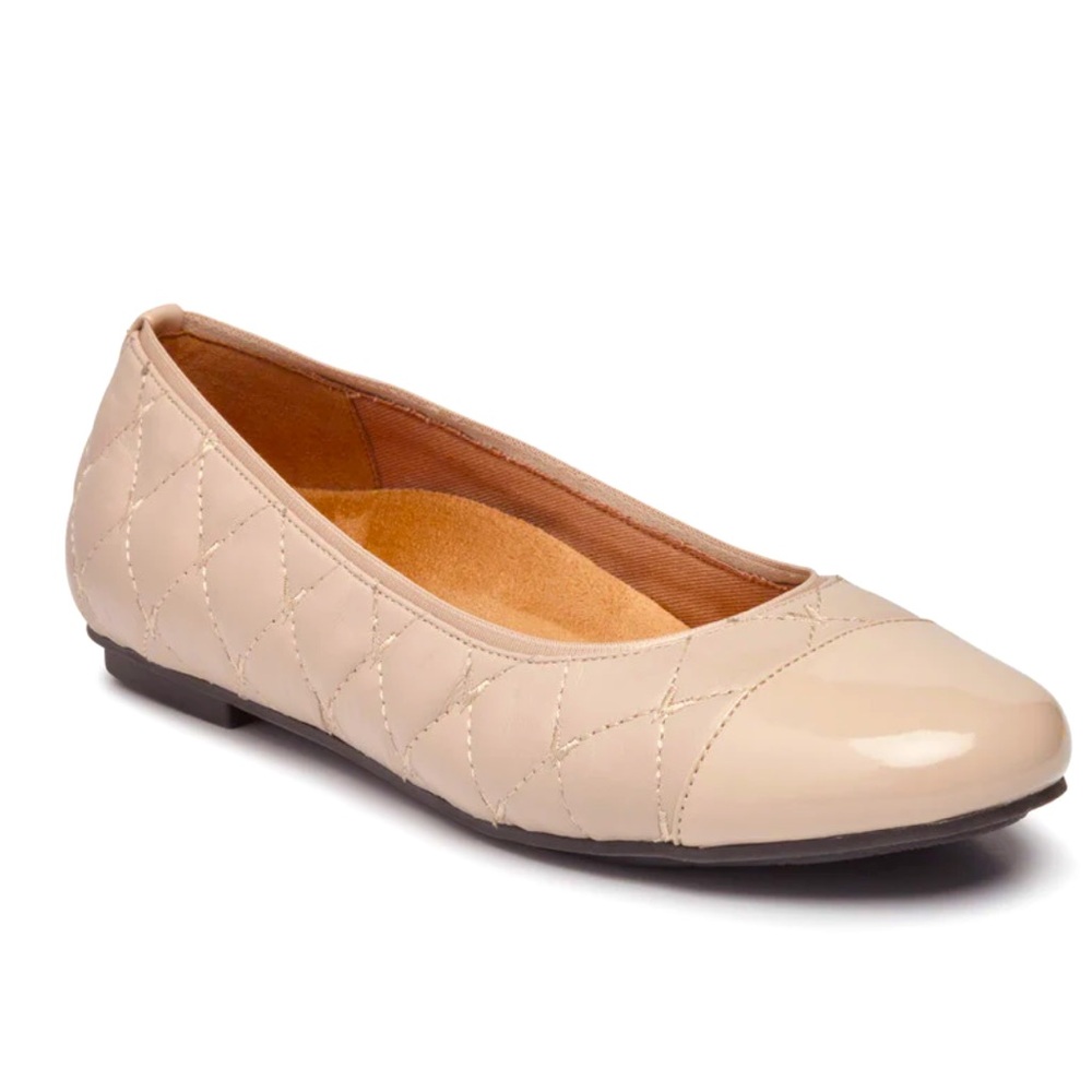 Vionic Desiree Quilted Flat Supportive Dress Shoes Size 7